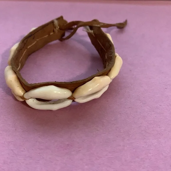 Shell bracelet* - Picture 5 of 6